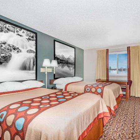 Hotel Super 8 By Wyndham Gillette Extérieur photo