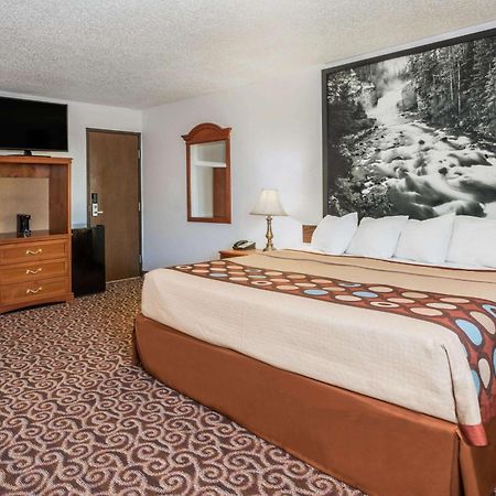 Hotel Super 8 By Wyndham Gillette Extérieur photo