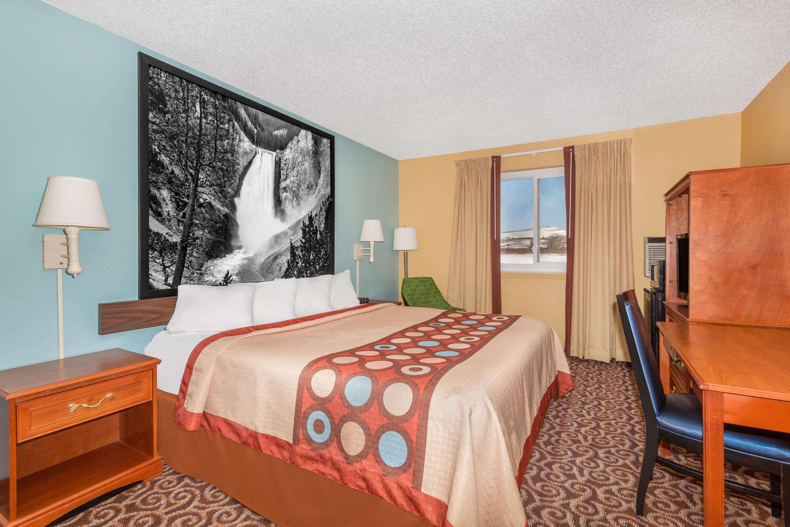 Hotel Super 8 By Wyndham Gillette Extérieur photo