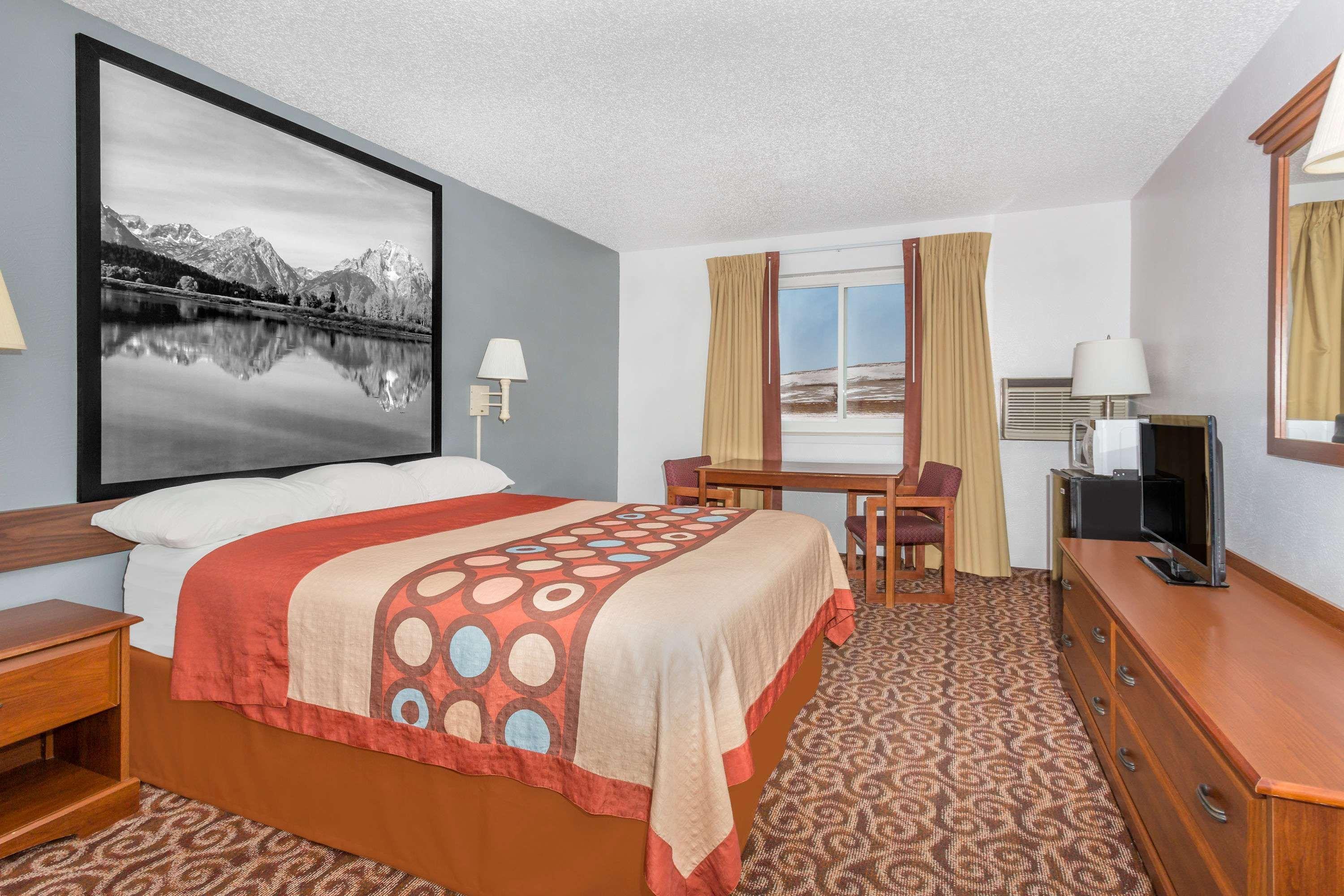 Hotel Super 8 By Wyndham Gillette Extérieur photo