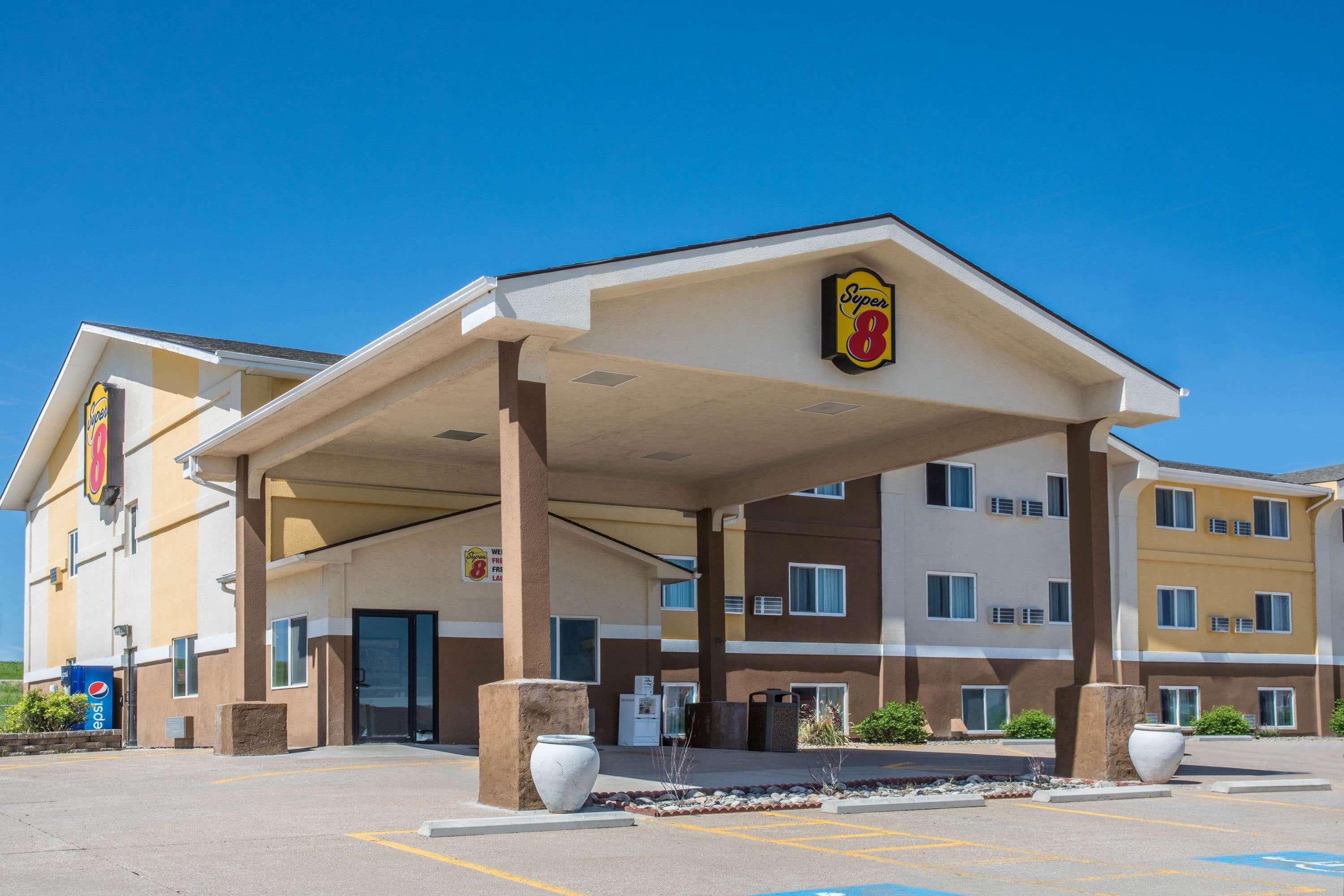 Hotel Super 8 By Wyndham Gillette Extérieur photo