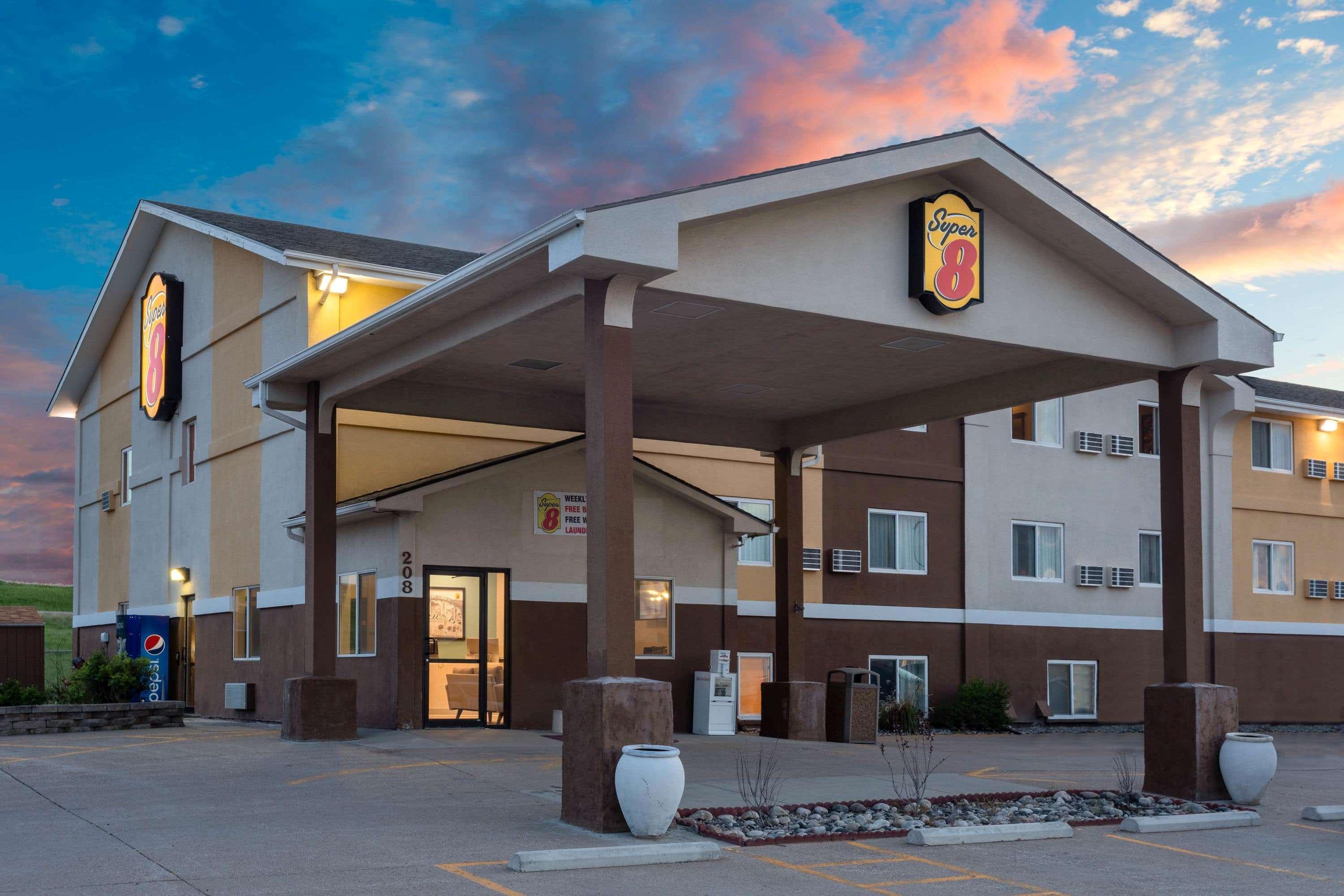 Hotel Super 8 By Wyndham Gillette Extérieur photo