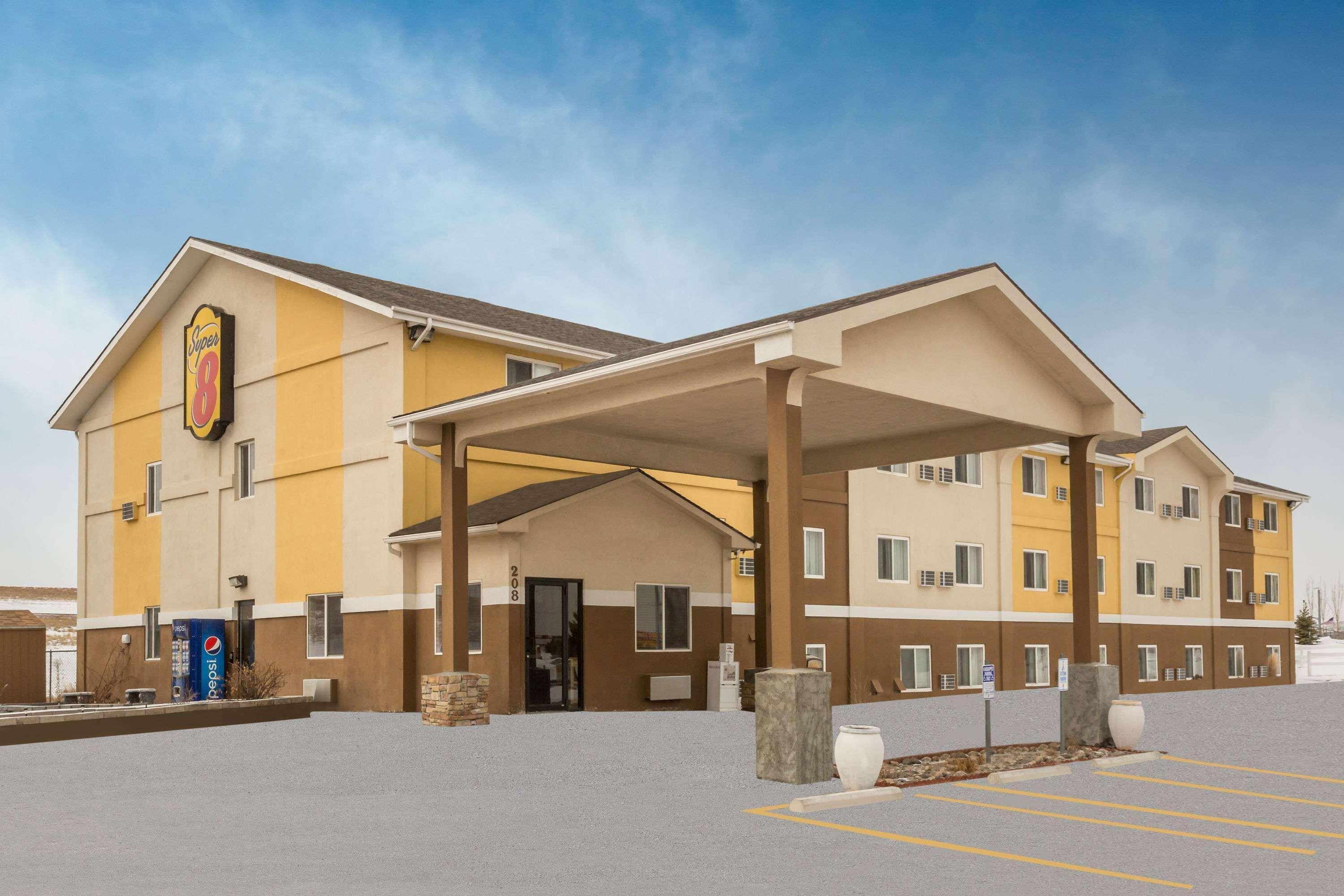 Hotel Super 8 By Wyndham Gillette Extérieur photo