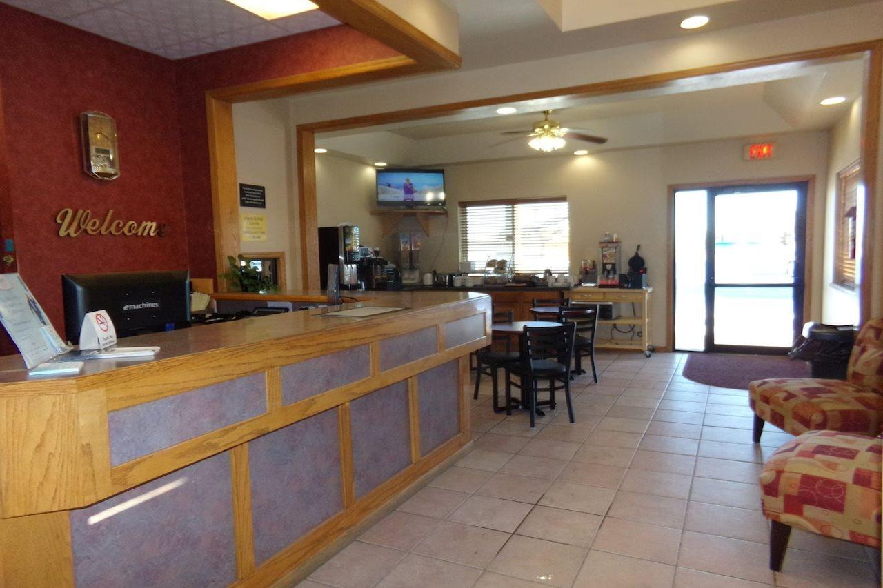 Hotel Super 8 By Wyndham Gillette Extérieur photo